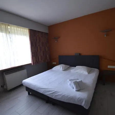 Ξενοδοχείο Sleep & Go Brussels Expo 2*